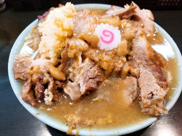 「豚増しラーメン麺少なめ 1150円+にんにく」@自家製麺 No11の写真