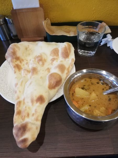「野菜カレー　ナン　850円」@ザ・タンドールの写真