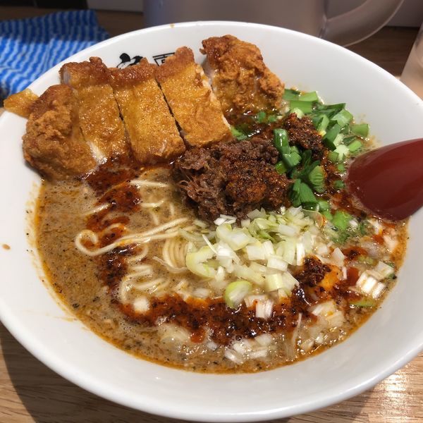 「パーコー担々麺」@ごま麺 鉢と棒の写真