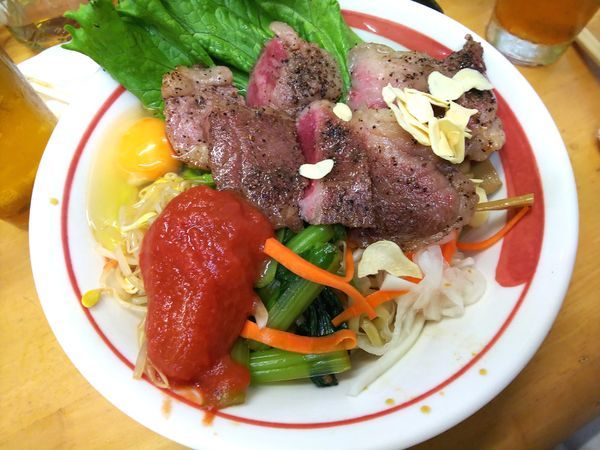 「手作り牛脂で和牛和え蕎麦トマトを添えてS　和牛増し増し」@MENYA 食い味の道有楽の写真