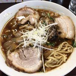 ありらんチャーシュー＋生ビール