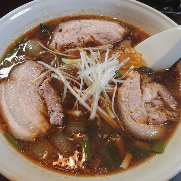 「ありらんチャーシュー900円、チャーハン500円」@らーめん 味覚の写真