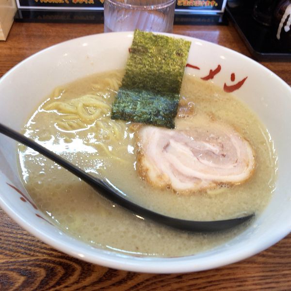 「百歩ラーメン(開店サービス価格 500円)麺 普通」@百歩ラーメン 川越店の写真