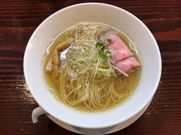 「塩らーめん」@らーめん 本竈の写真