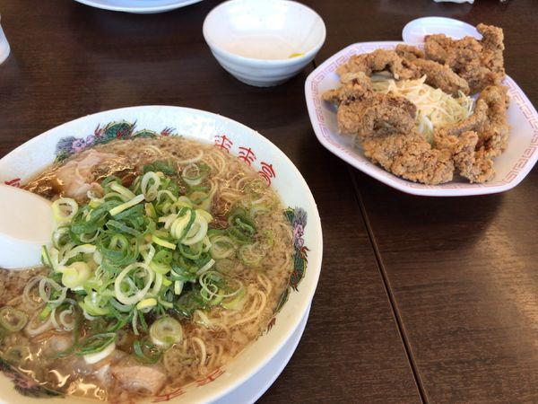 「ラーメン牛レバー定食」@来来亭 メガガイア本山店の写真