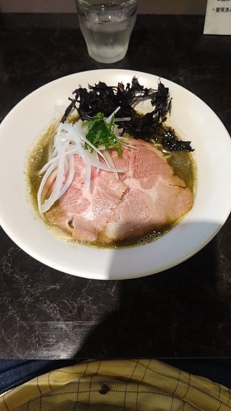 「濃厚煮干しそば」@中華SOBA にぼ乃詩の写真