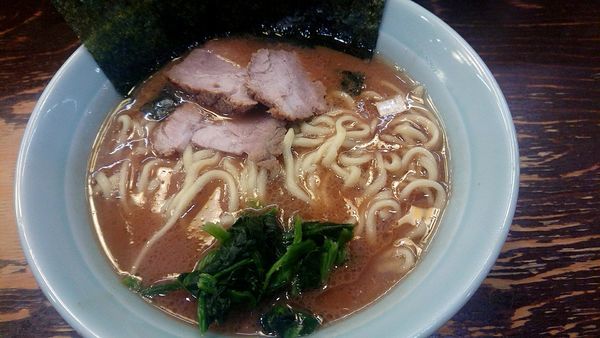 「ラーメン 固め 濃い目 多め」@らーめん武道家 口の写真