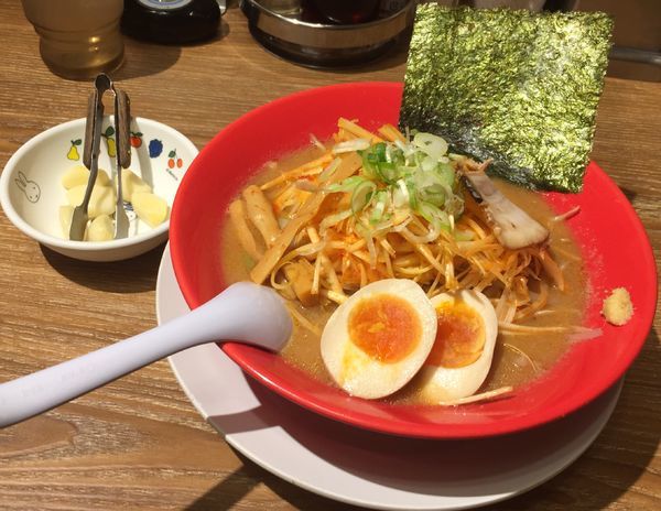 「辛ねぎ味噌＋味付玉子」@旭川味噌ラーメン ばんから 武石IC店の写真