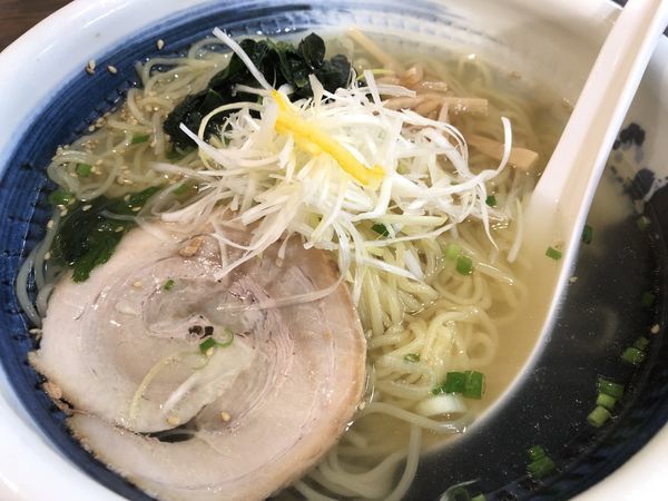 「俺流塩らーめん 大盛り730円」@俺流塩らーめん 神宮前店の写真