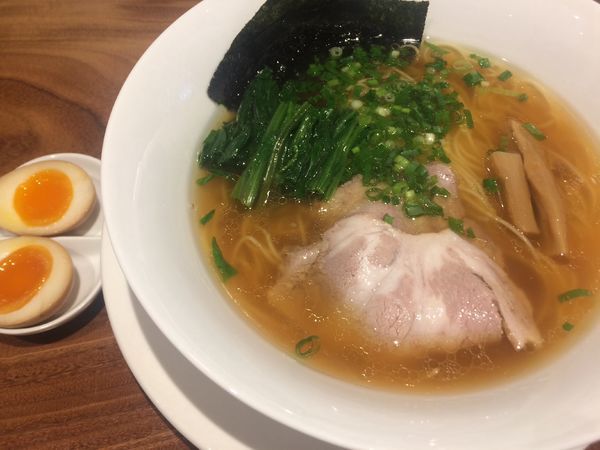 「魚介醤油淡麗¥800、味玉¥70」@R&Bの写真