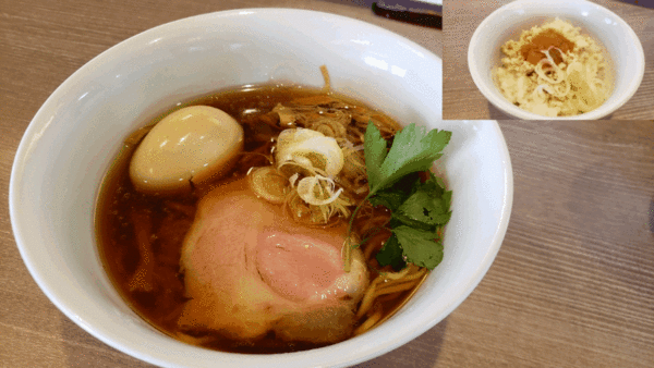 「味玉醤油そば900円＋鶏おろし丼50円」@中華そば 和渦 TOKYOの写真