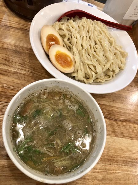 「煮干しつけ麺＋味玉」@くじら食堂 nonowa東小金井店の写真