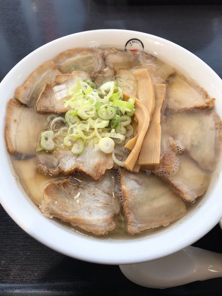 「塩焼豚ラーメン(大盛)   ¥1180」@喜多方ラーメン 坂内 岩槻店の写真