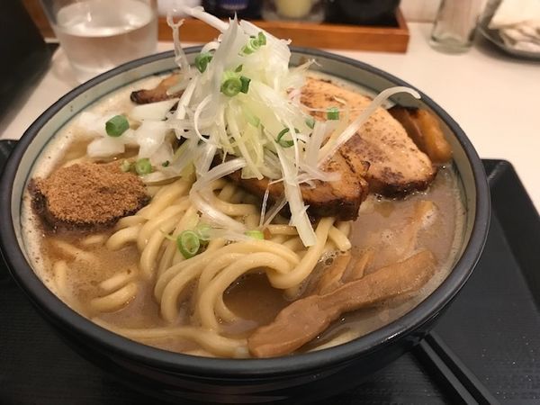 「濃厚中華そば（大） ﾁｬｰｼｭｰ￥800+￥250」@つけそば 九六の写真