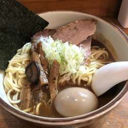洋風カレーラーメン味玉付き＋半ライス¥1,160