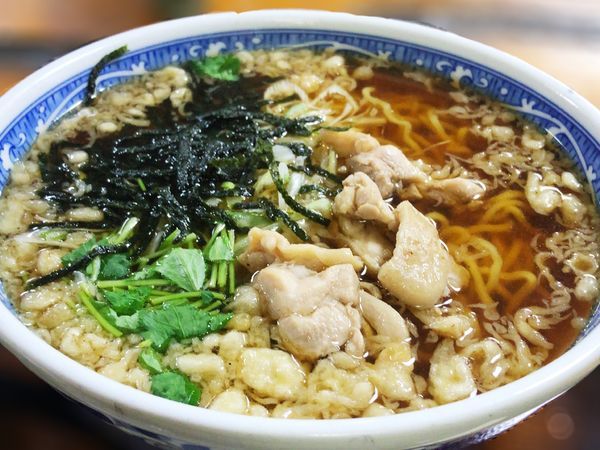 「鳥中華 大盛」@手打ち 水車生そばの写真