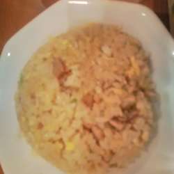 半チャーハン(350円)