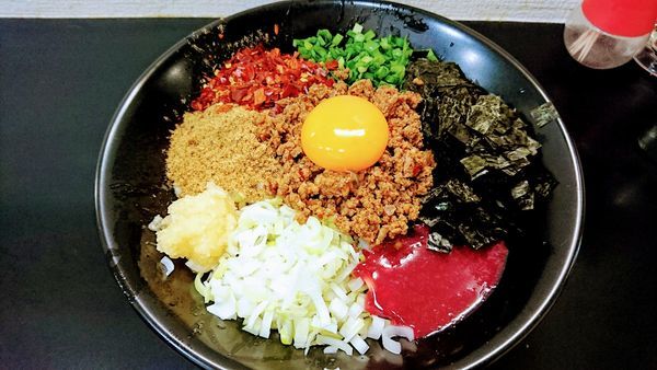 「【限定】台湾まぜそば(追い飯付)」@自家製麺SHINの写真