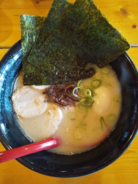 「特製ラーメン」@博多ド豚骨ラーメン マルシンの写真