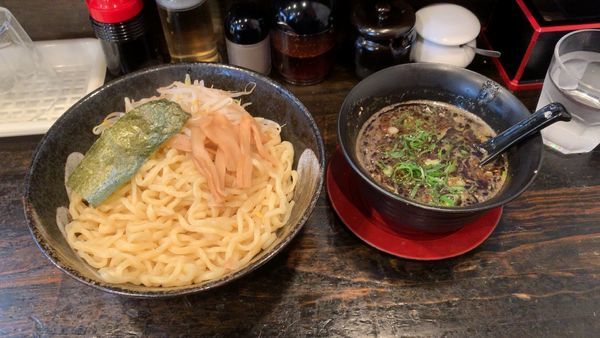 「九州ブラック黒つけ麺」@麺屋 悟空の写真