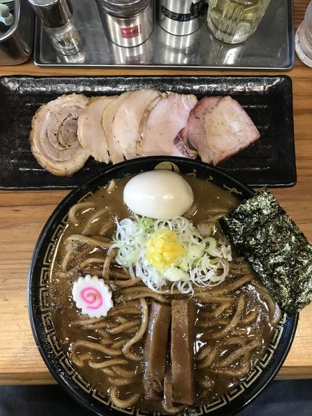 「特製そば(中)」@中華蕎麦うゑずの写真