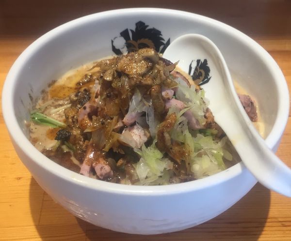 「冷やし担々麺フォアグラ辣油かけ1000円」@満鶏軒の写真