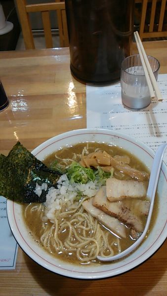 「鬼煮干し中華そば（大盛り）」@煮干し中華そば 麺屋 熱翔の写真