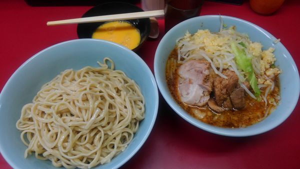 「つけ麺、豚増し、生卵」@ラーメン二郎 中山駅前店の写真