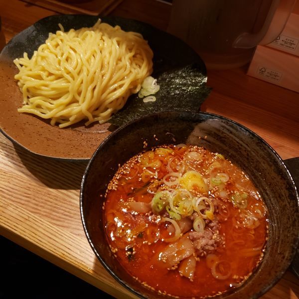 「辛味ダブル味噌つけ麺中盛＋海苔」@つけ麺屋 やすべえ 赤坂店の写真