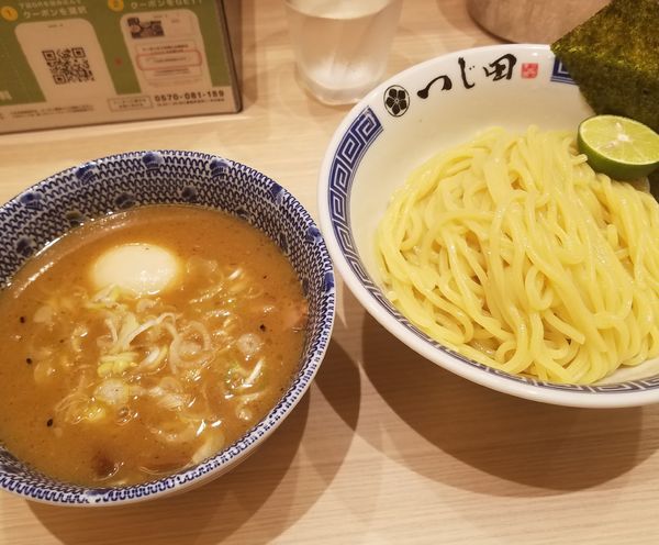 「濃厚味玉つけ麺¥980」@つじ田 池袋西口店の写真