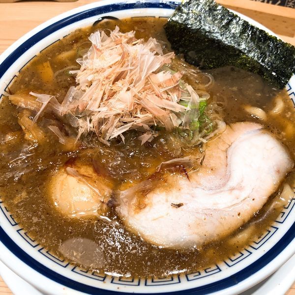 「味玉中華そば ¥970」@中華そば つけめん 玉 新宿店の写真