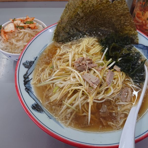 「ネギラーメン並730円、半ライス(モーニングサービス)」@ラーメンショップ 122号騎西店の写真