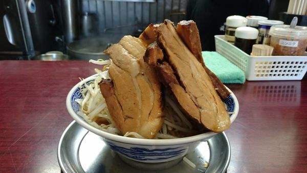 「小ブタらーめん」@匠神角ふじ 柏店の写真