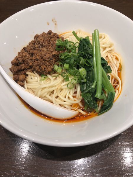 「成都式汁なし担々麺」@六坊担担面の写真