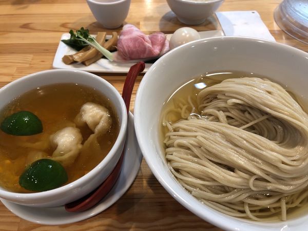 「濃厚清湯白醤油つけ麺」@自家製麺 くろ松の写真