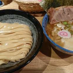 つけめん 平打ち麺