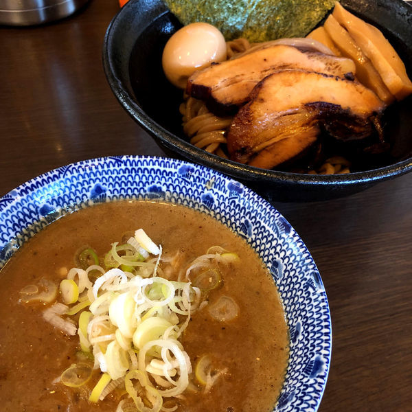 「特製つけ麺（麺少なめ）1050円」@つけ麺 弥七の写真