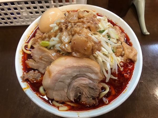 「辛い小ラーメン＋味玉」@麺屋 歩夢の写真