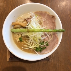 麺 チキンヒーロー 甲東園店の画像