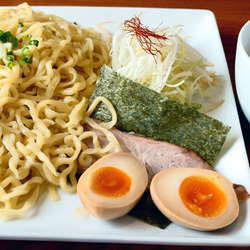 小樽とん塩つけ麺　大盛