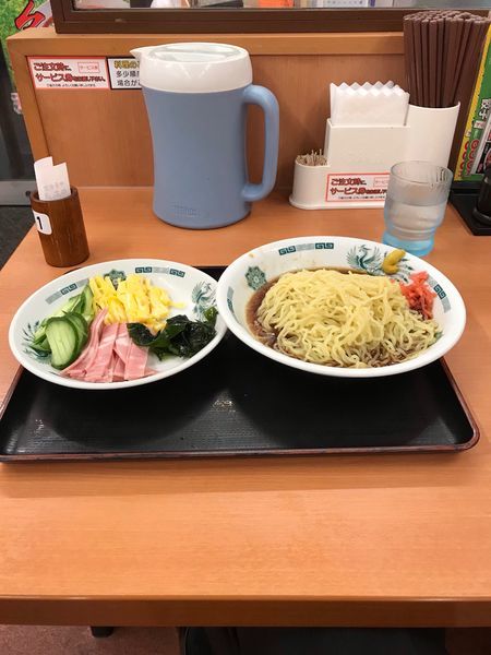 「冷やし中華530円」@日高屋 京成八幡駅前店の写真