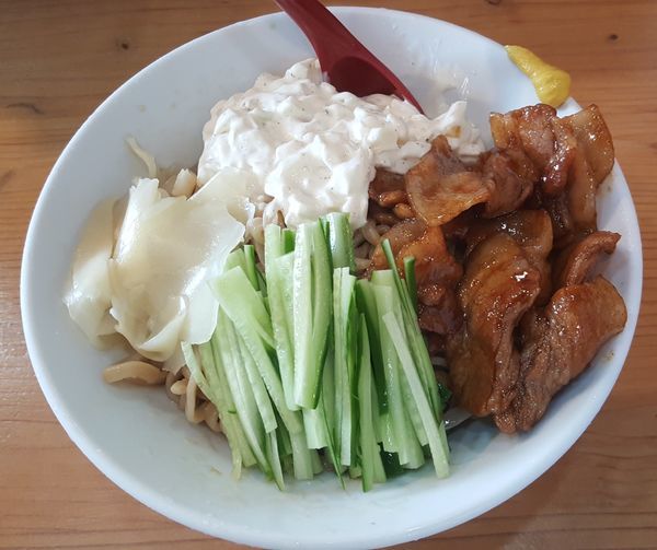 「すごい冷やし中華300ｇ」@立川マシマシ 東金市役所ご近所店の写真