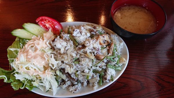 「山菜ピラフ（小盛）　６３０円」@カントリーレストラン スワンの写真