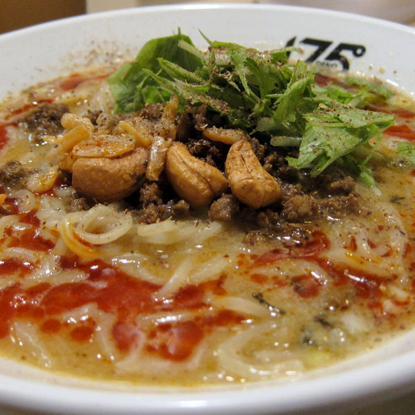 「汁あり坦坦麺（シビれる）950円」@175°DENO担担麺 GINZaの写真