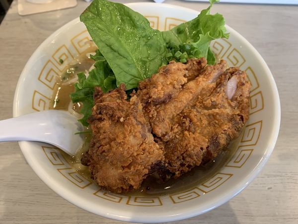 「こってり太麺しょうゆヌードル」@MENYA free styleの写真