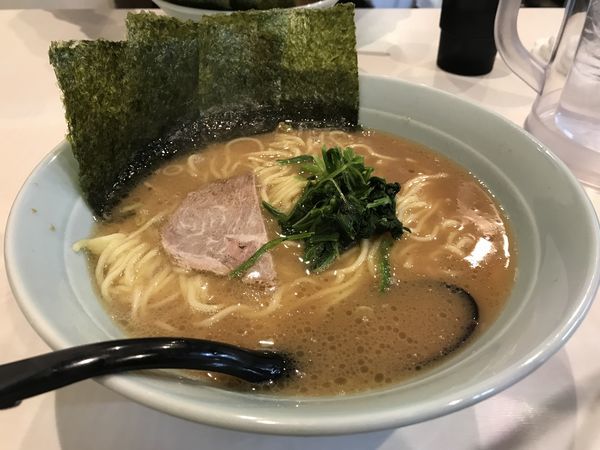 「ラーメン」@横浜家系ラーメン 府中家の写真