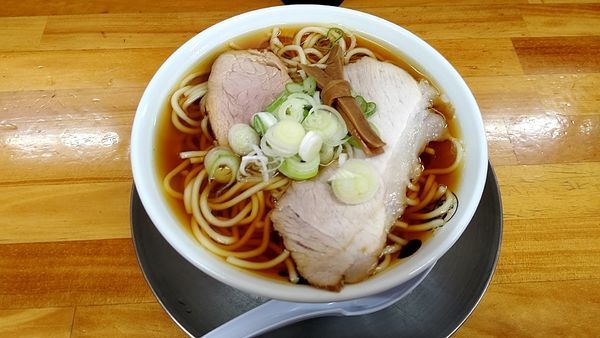 「あっさり（中）」@中華そば ひらこ屋の写真
