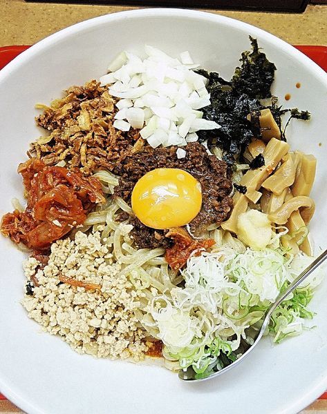 「韓流まぜそば(大) 800円」@龍龍食堂の写真