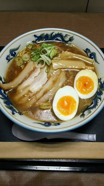 「豚トロチャーシューメン（醤油）」@らーめんや天金 四条店の写真