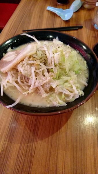 「壱二郎850円大盛100円」@横浜家系ラーメン 壱角家 芝大門店の写真